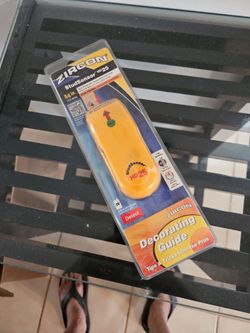 Zircon StudSensor HD25 Stud Finder