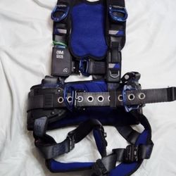 3M DBI-SALA ExoFit X300 Comfort Tower Climbing Positioning Suspension Safety Harness
