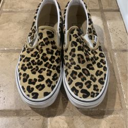 Vans Slip On Leopard Size 7.5 Mens Size 9 Womans Animal Print Shoes