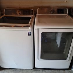 Samsung Top Load Washer And Gas Dryer Set 