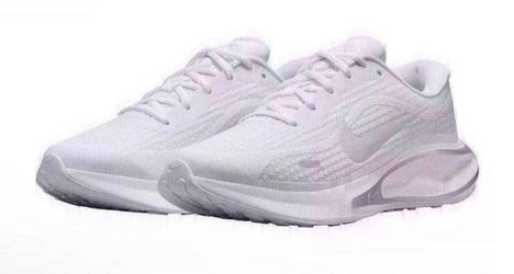 Nike White Low-Top Running Sneakers