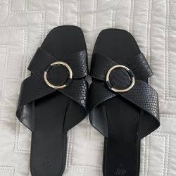 H&M black sandals size 9