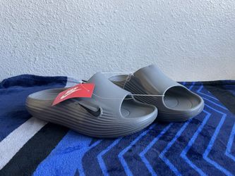 Nike reactx rejuven8 slides