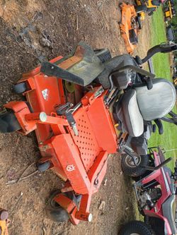 Riding Mower-zero Turn- Husqvarna Parting Out
