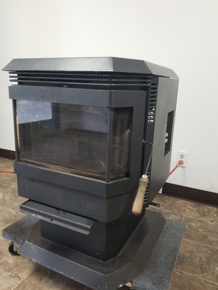 AVALON NEWPORT WOOD PELLET STOVE HEATER