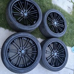 Rohannas Staggered 