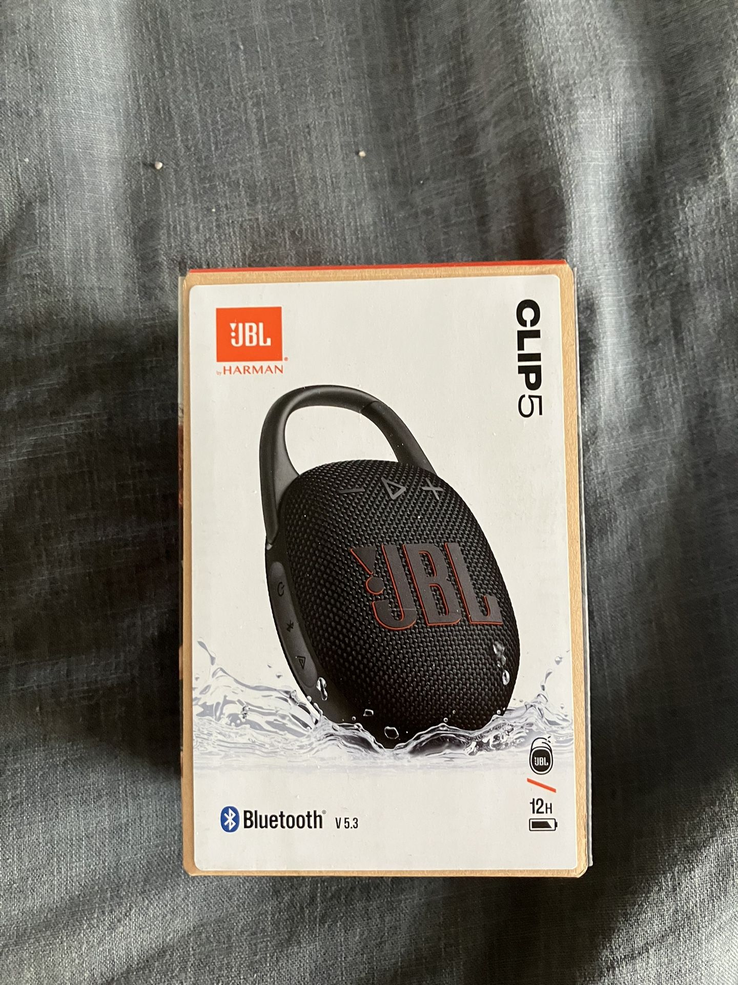 JBL Clip 5 Bluetooth Speaker New Sealed
