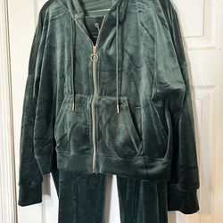 Hunter Green Velour 2 piece track suit