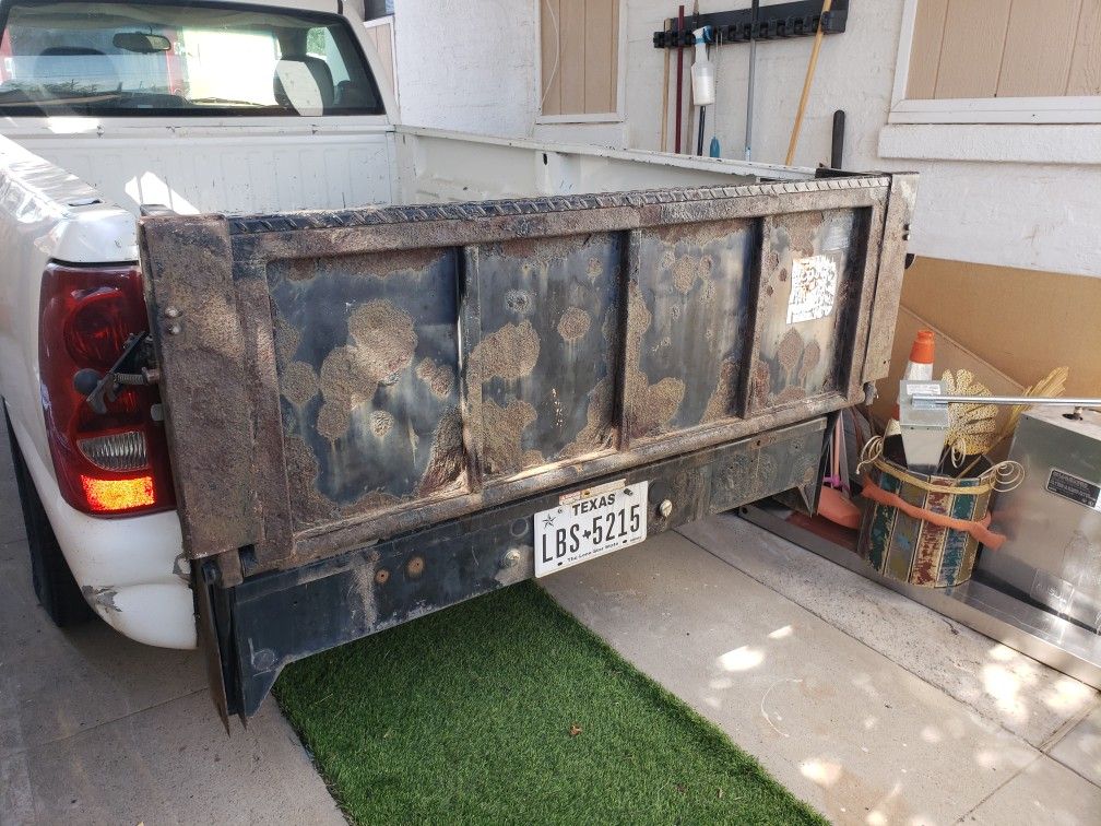 Lift Gate 
