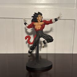 Super Sayain 4 Vegeta Figure