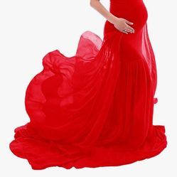 Red maternity dress