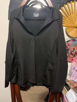 Women’s Quarter Zip.  X2