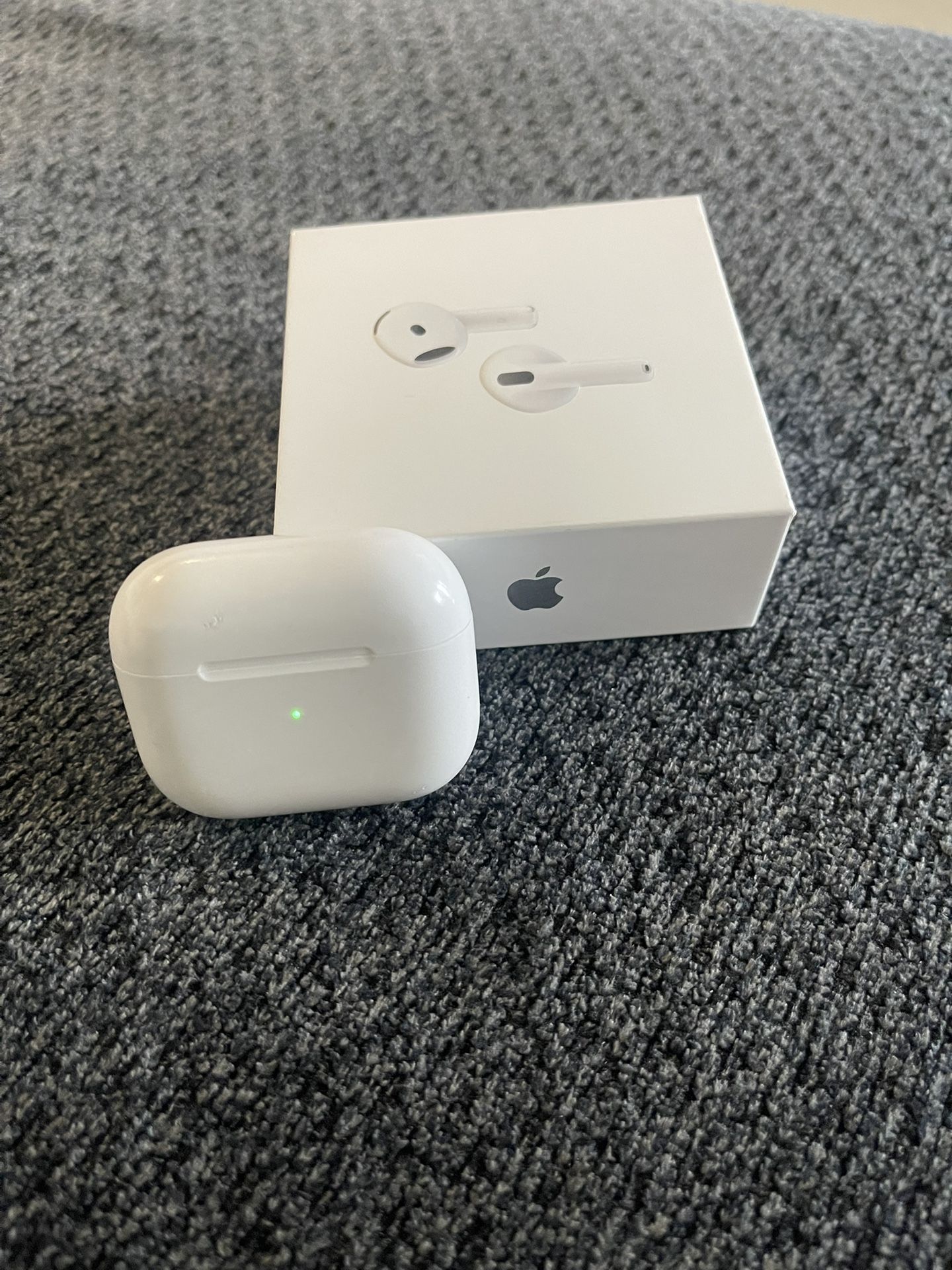 Apple AirPods AirPod 3  Generation 3 