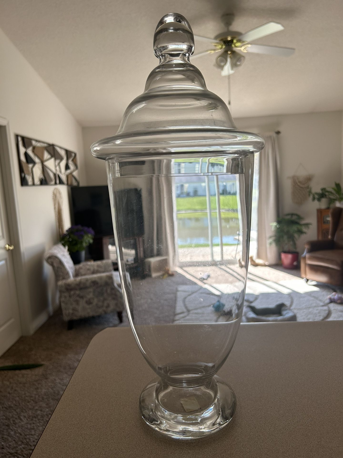 Glass apothecary jar