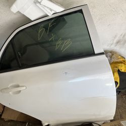 2009 Toyota Corolla Passages Back Door 