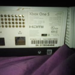 2 Xbox One Is Broken DM Me For Details