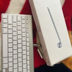 Apple Wireless Keyboard