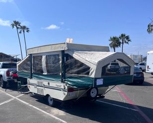 Pop up trailer