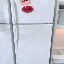 GE Apartment refrigerator 16 cubic ft -ALKA#8114