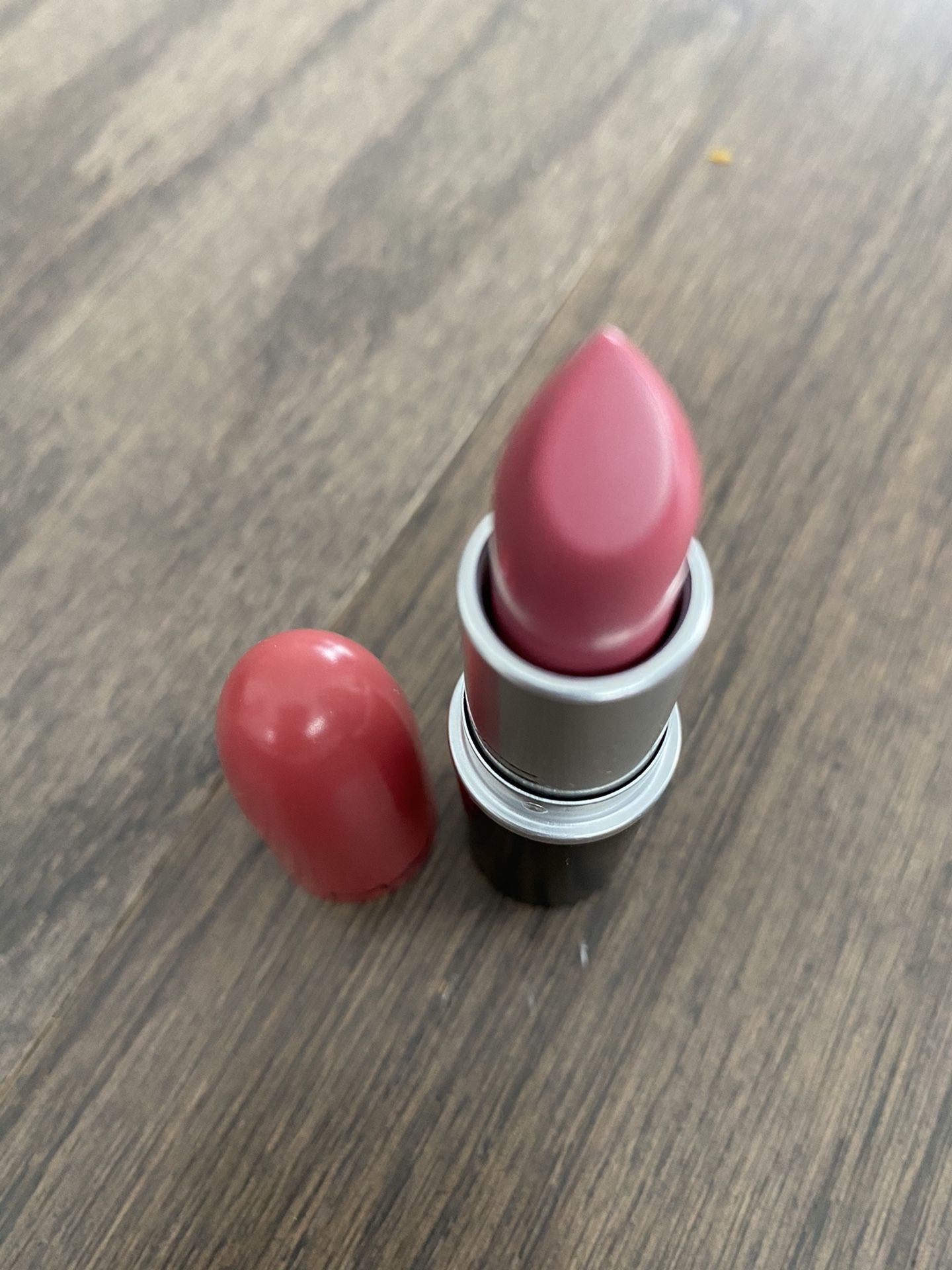 Mac Lipstick Matte Nouvelle Vogue
