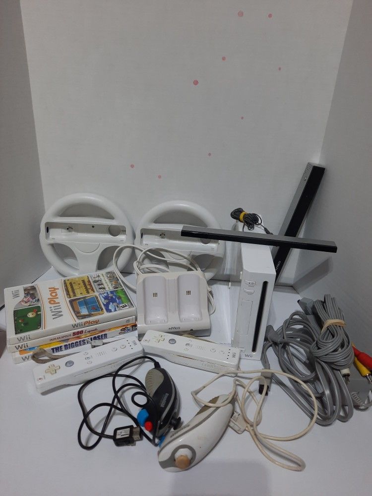 Nintendo Wii Bundle 