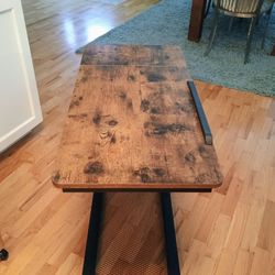 Computer Table  Free 