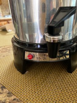 Coffee Urn!!! Great condition