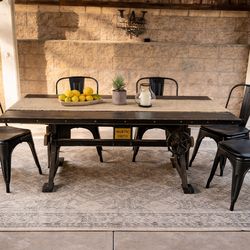 Set of 8 Black Metal Dining Chairs – Industrial Style (Great Condition)