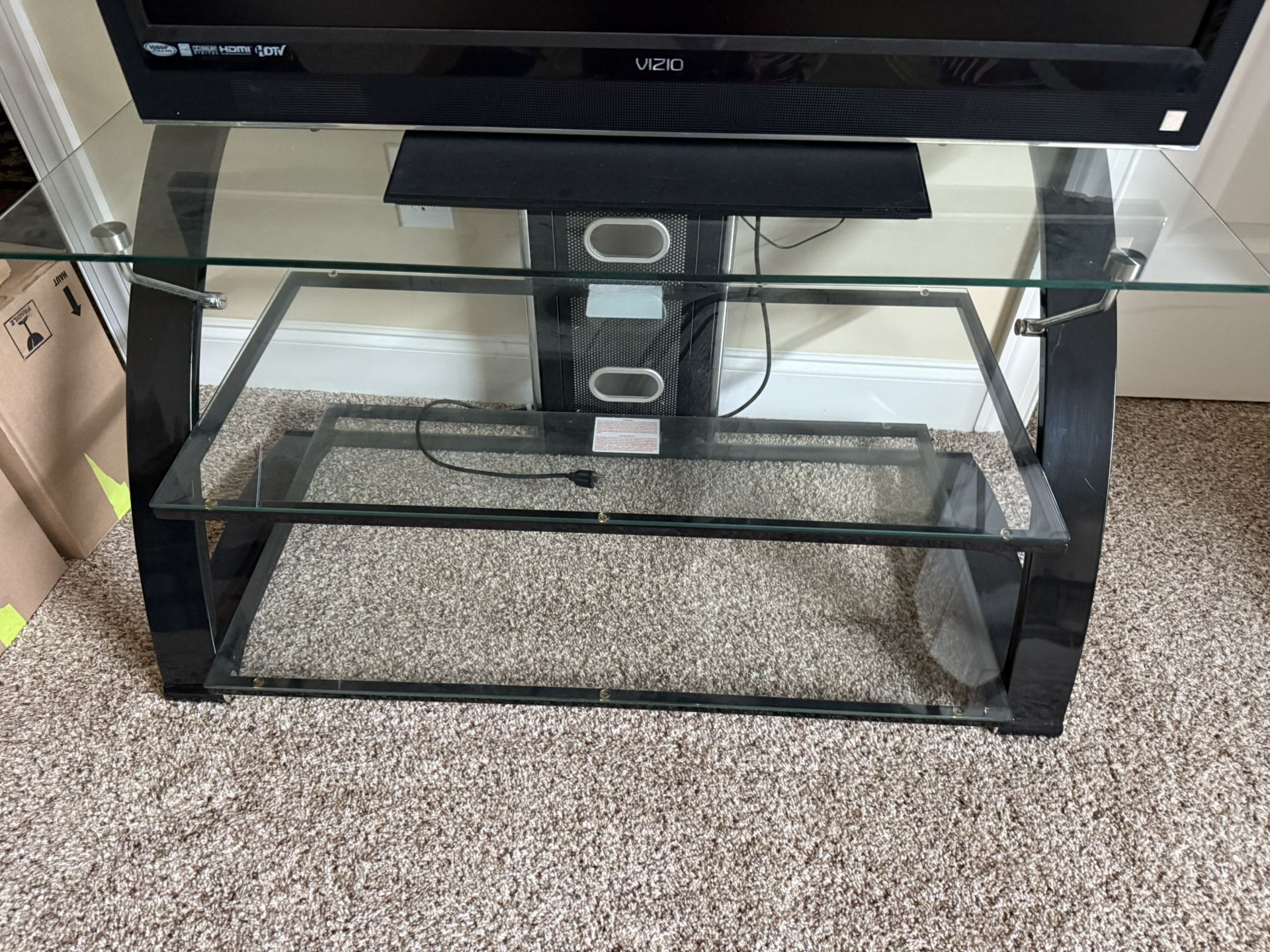TV/TV Stand