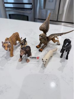Schleich figures
