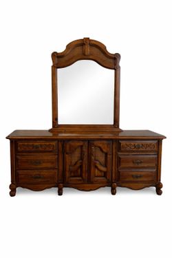 Vintage six piece bedroom set