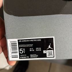 Jordans 11s