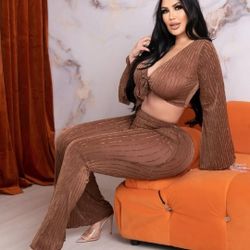 Top And Pants Set