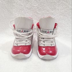 Air Jordan Retro XI 11 size 6c TD Cherry Red Toddler 378040-116 Very Clean 