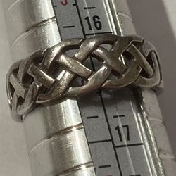 Vintage Sterling Silver Ring Size 6