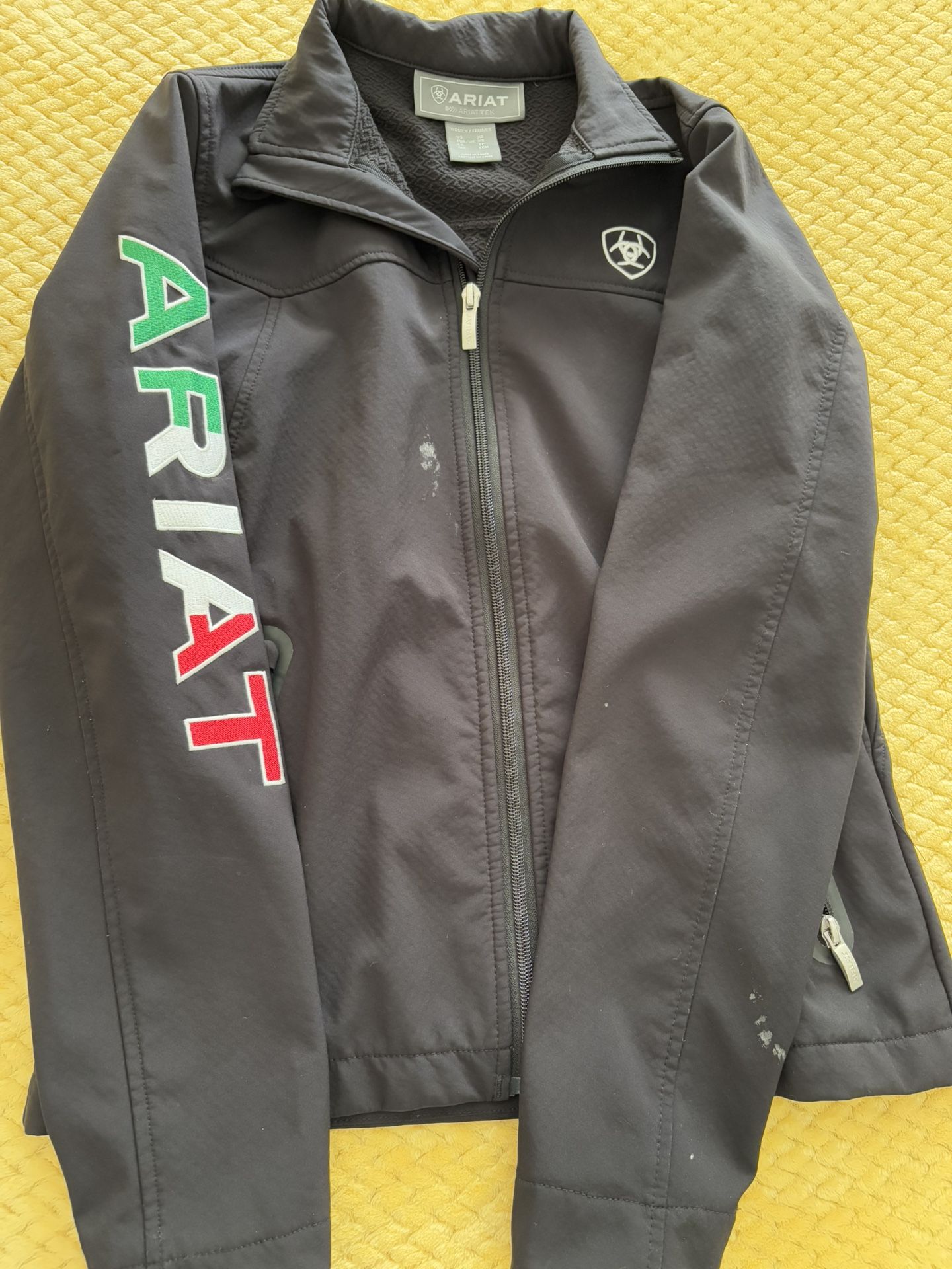 Women’s black Mexico Soft Shell Ariat jacket -Xsmall