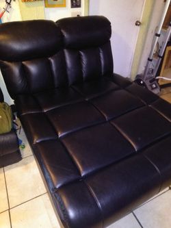 Lounge with usb