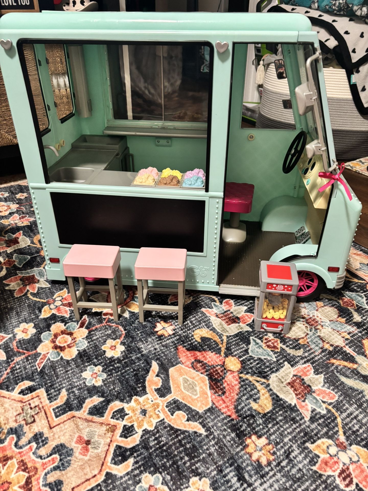 Our Generation Dolls Sweet Stop Ice Cream Truck for Dolls