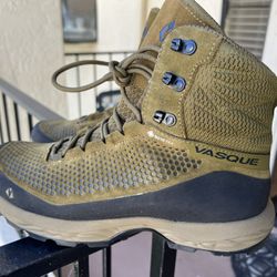 Vasque Talus AT GTX Hiking Boots