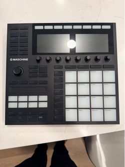 Native Instruments Maschine MK3 Studio Controller