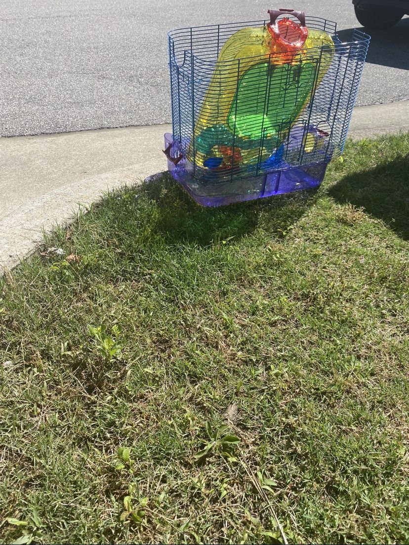 small animal / hamster cage