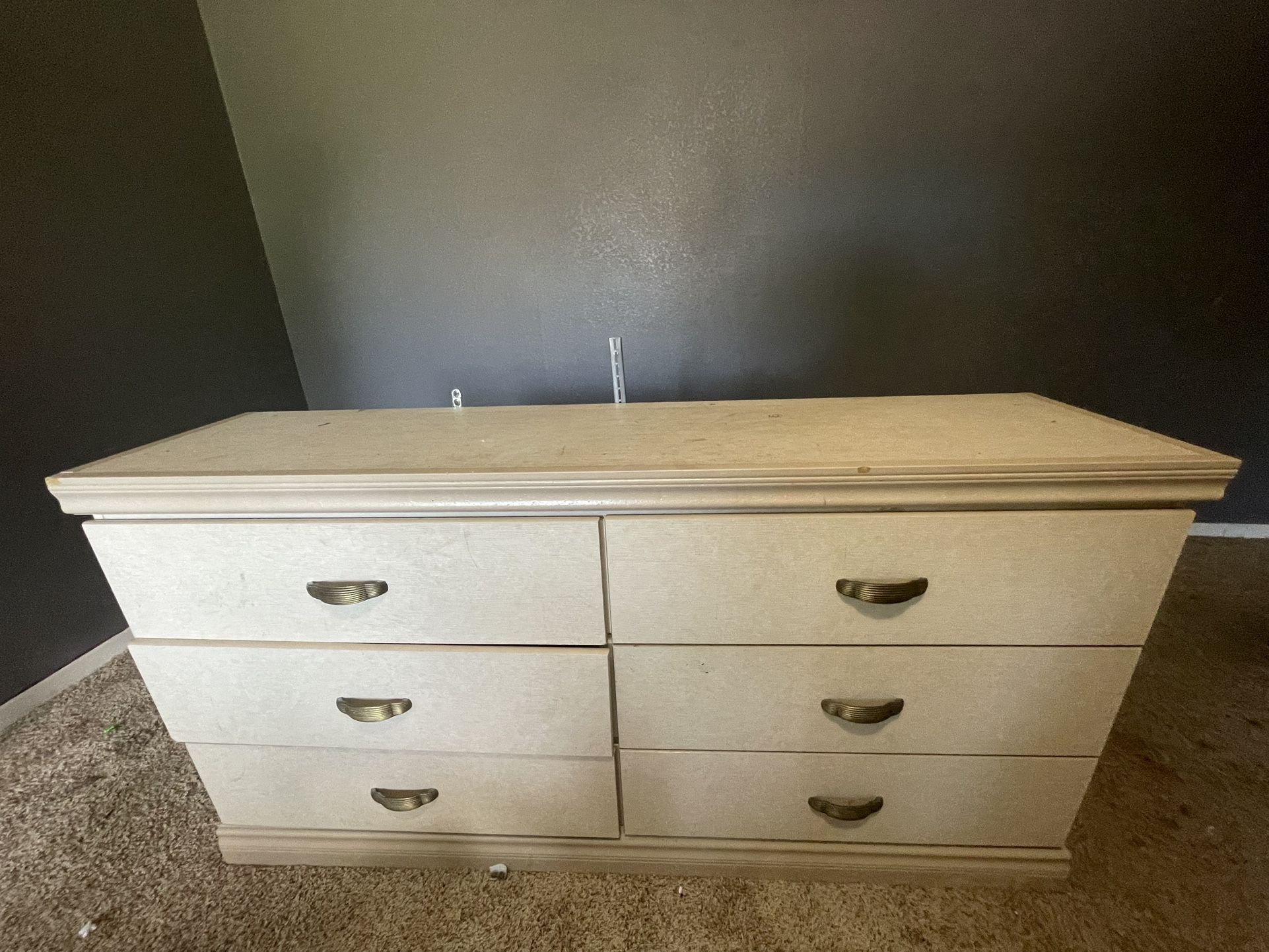 dresser with mirror