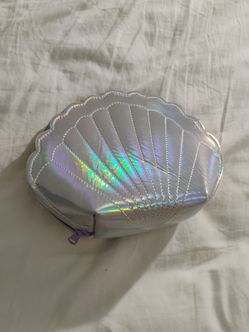 Holographic Shell Cosmetic Bag