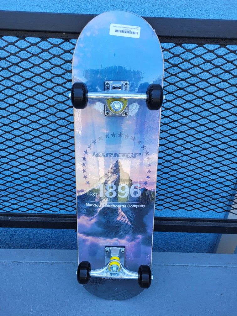Marktop Skateboard