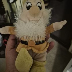 DISNEY Doc PLUSH TOY SNOW WHITE DWARF - Disney Store