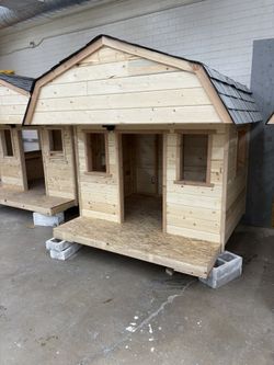 Kids playhouse- 2 left. Make Offer