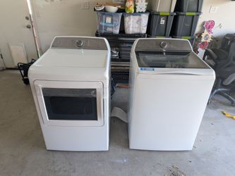 Newer GE Profile Smart Washer and Dryer Set - Large Capacity