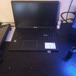 ASUS Lightweight 15.5" Full HD Laptop