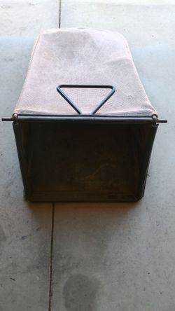 LawnBoy Grass Catcher w/ Frame