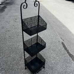 Black Metal Three Tier Basket Patio Garden Storage Shelf Rack! Good condition!  12x8x50in